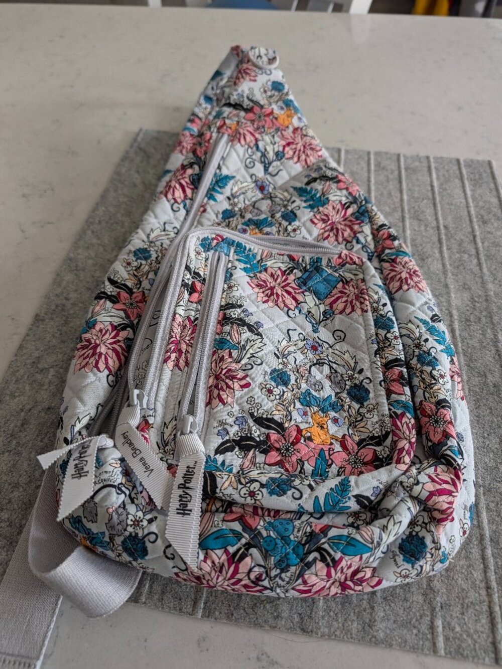 Vera Bradley Limited Harry Potter Sling bag.